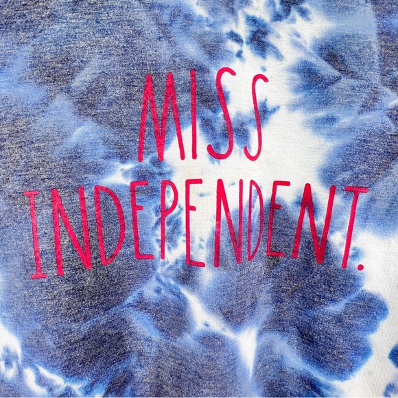 Rae Dunn Womens Miss Independent Crewneck Sweatshirt Medium Navy White Tie Dye - Picture 9 of 13